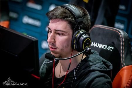 450px-Maden_at_Dreamhack_Winter_2019